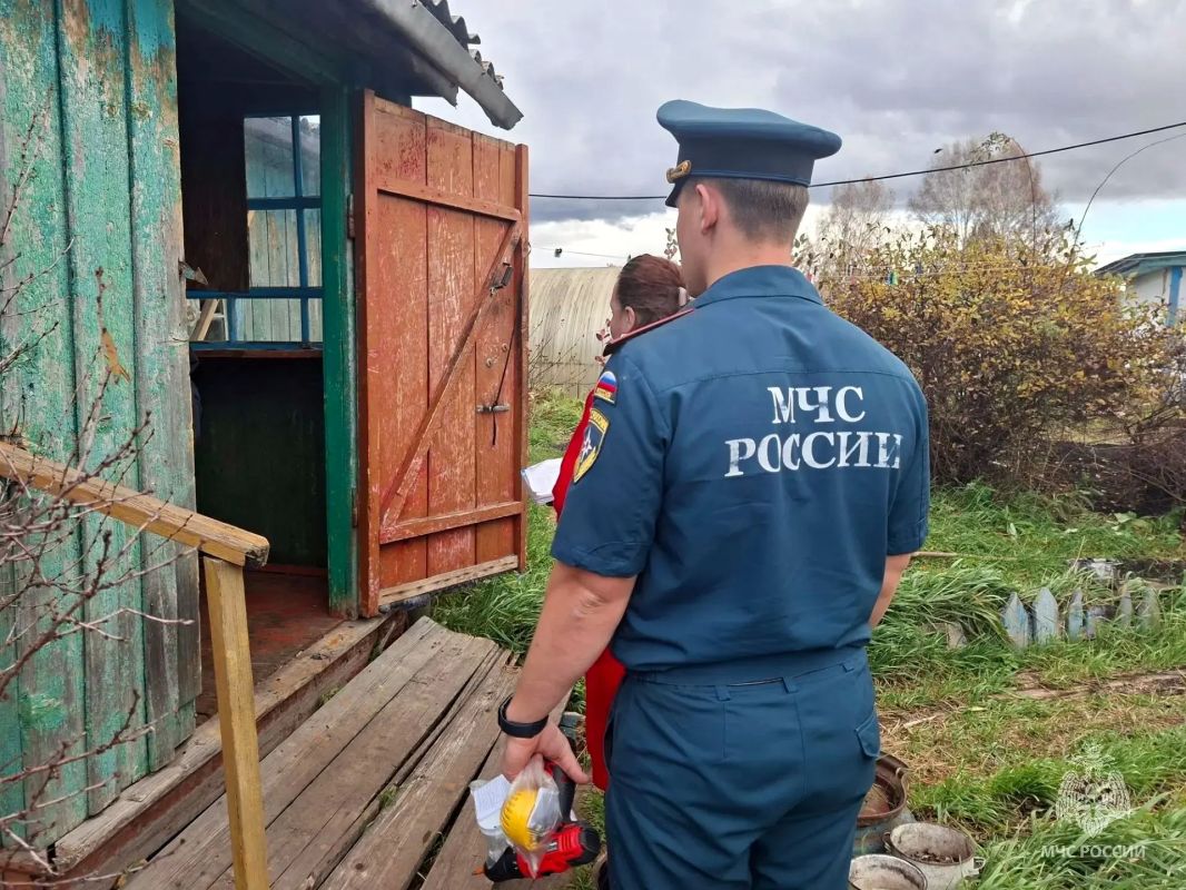 На территории Алтайского края личный состав чрезвычайного ведомства проводит профилактические мероприятия в рамках операции «Отопительный сезон» На территории Алтайского края личный состав чрезвычайного ведомства проводит профилактические мероприятия в рамках операции «Отопительный сезон»