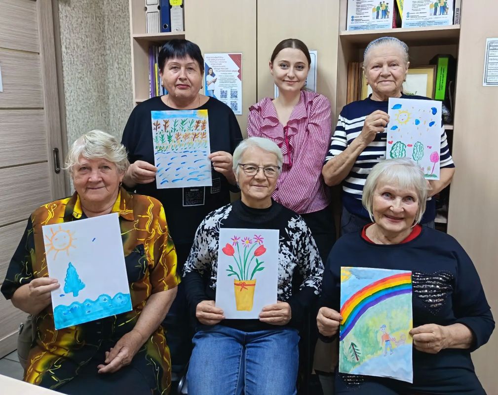 В социальных учреждениях Алтайского края проходят мероприятия, посвященные месячнику пожилых людей