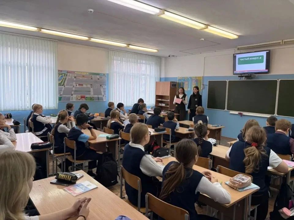 В барнаульских школах продолжают вести работу по экологическому просвещению учащихся