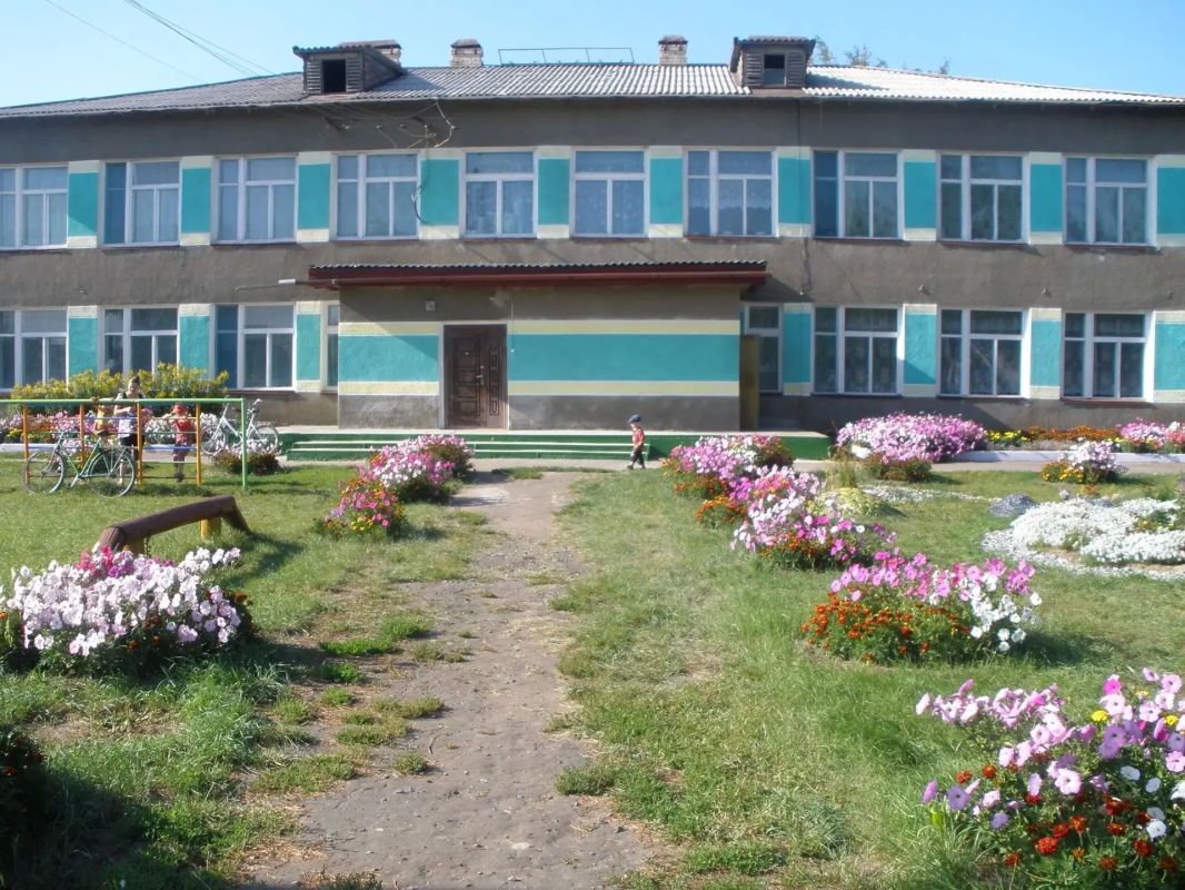 Детский сад «Снежинка» Немецкого национального района также присоединился к флешмобу «Детский сад в осенних красках»! Детский сад «Снежинка» Немецкого национального района также присоединился к флешмобу «Детский сад в осенних красках»!