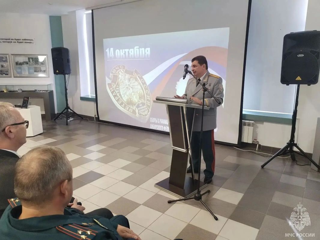 "Алтай героический – Алтай исторический": состоялись сборы руководителей советов ветеранов Сибири "Алтай героический – Алтай исторический": состоялись сборы руководителей советов ветеранов Сибири