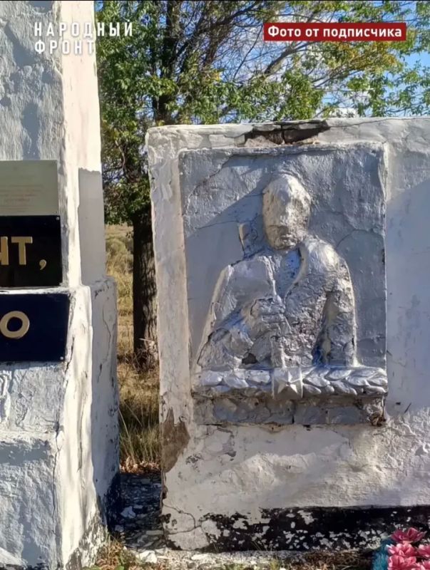Состояние мемориала и братской могилы тревожит жителей села Батурово