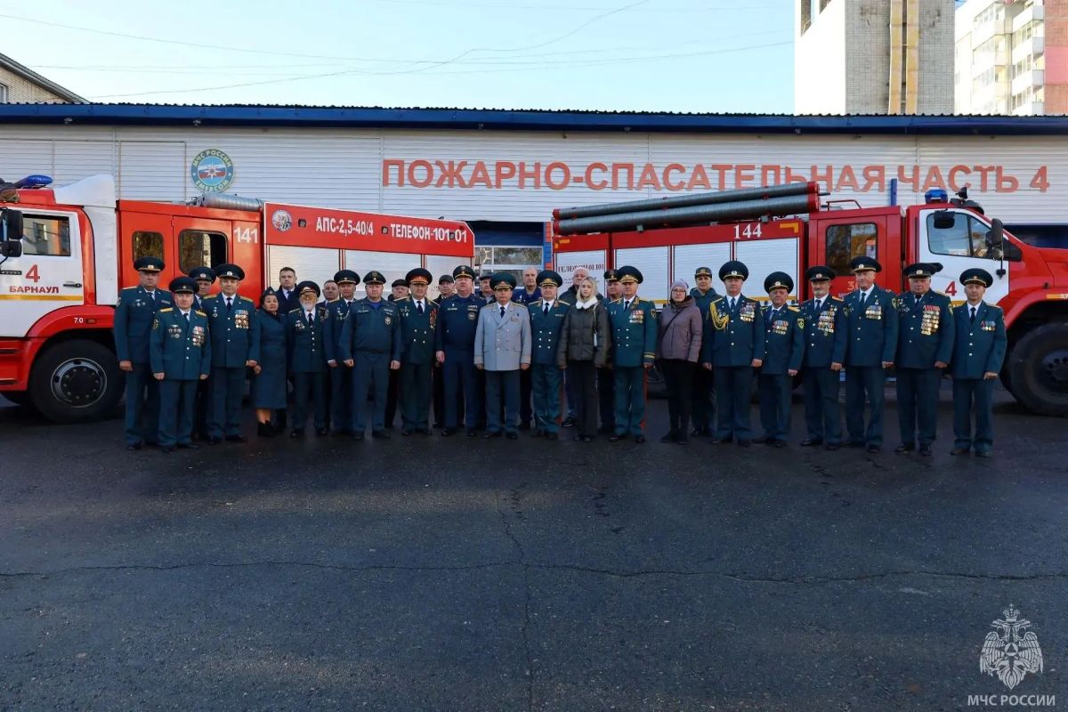 "Алтай героический – Алтай исторический": состоялись сборы руководителей советов ветеранов Сибири