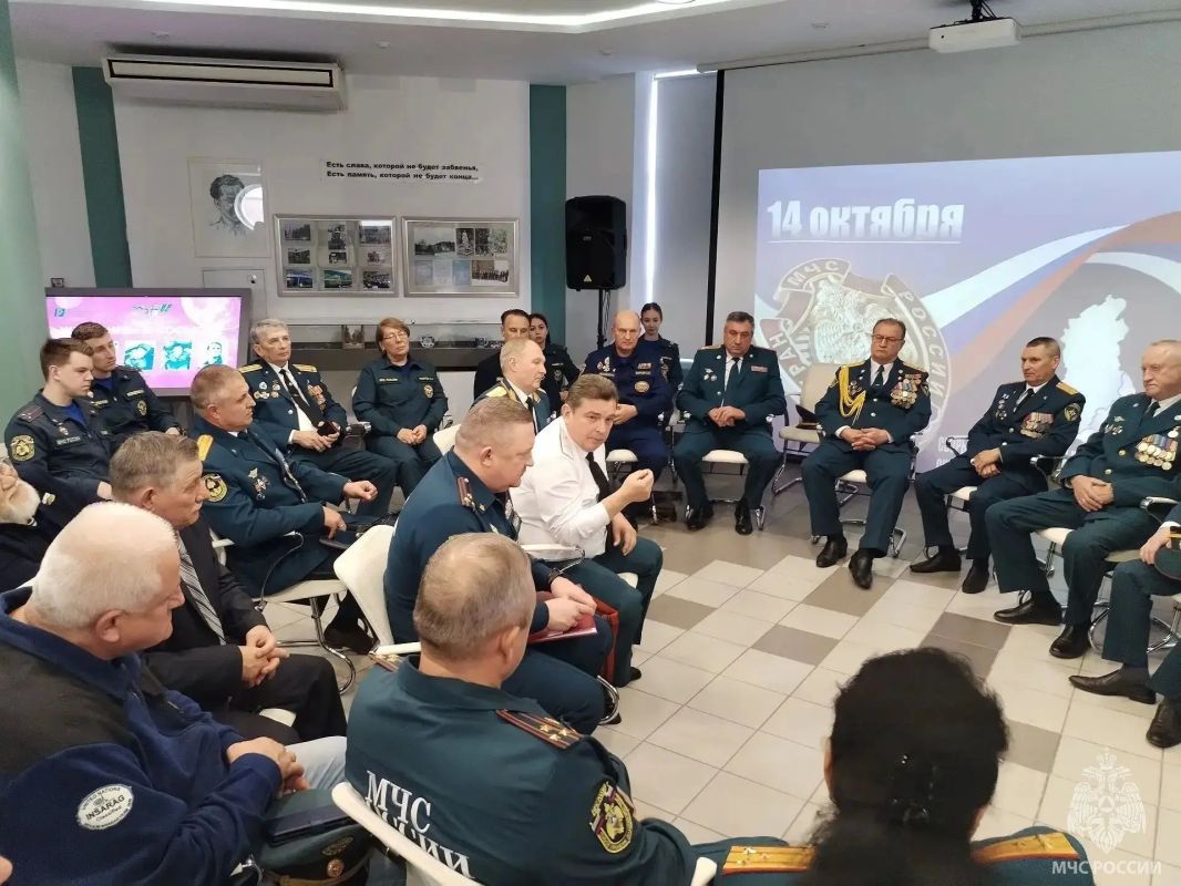 "Алтай героический – Алтай исторический": состоялись сборы руководителей советов ветеранов Сибири "Алтай героический – Алтай исторический": состоялись сборы руководителей советов ветеранов Сибири