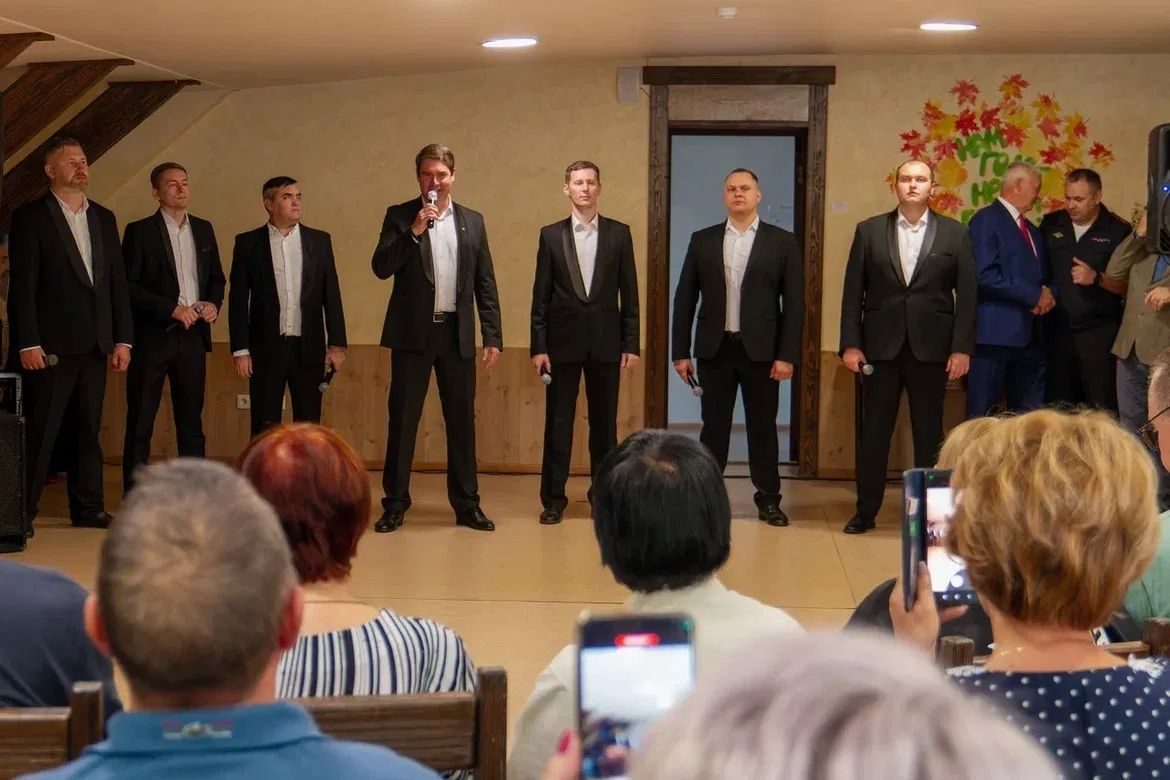 С заботой и вниманием: в Алтайском крае состоялась встреча ветеранов органов внутренних дел С заботой и вниманием: в Алтайском крае состоялась встреча ветеранов органов внутренних дел