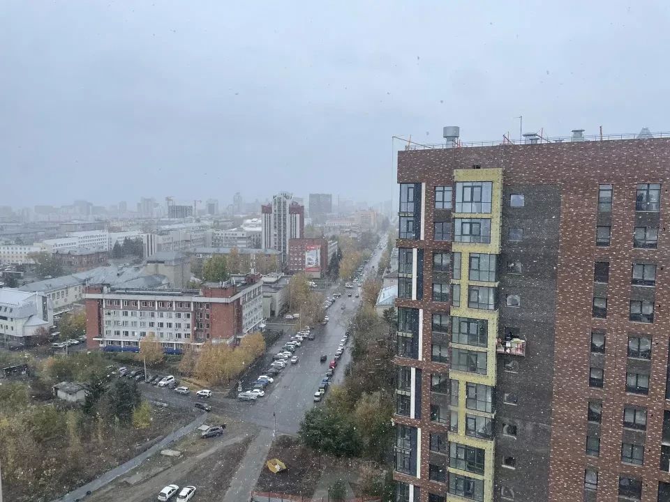 Еще несколько кадров снежного и красивого утра в Барнауле Еще несколько кадров снежного и красивого утра в Барнауле