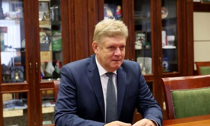 Полномочный представитель Президента Российской Федерации в Сибирском федеральном округе Анатолий Серышев провёл рабочую встречу с начальником Западно-Сибирской железной дороги Евгением Вейде Полномочный представитель Президента Российской Федерации в Сибирском федеральном округе Анатолий Серышев провёл рабочую встречу с начальником Западно-Сибирской железной дороги Евгением Вейде