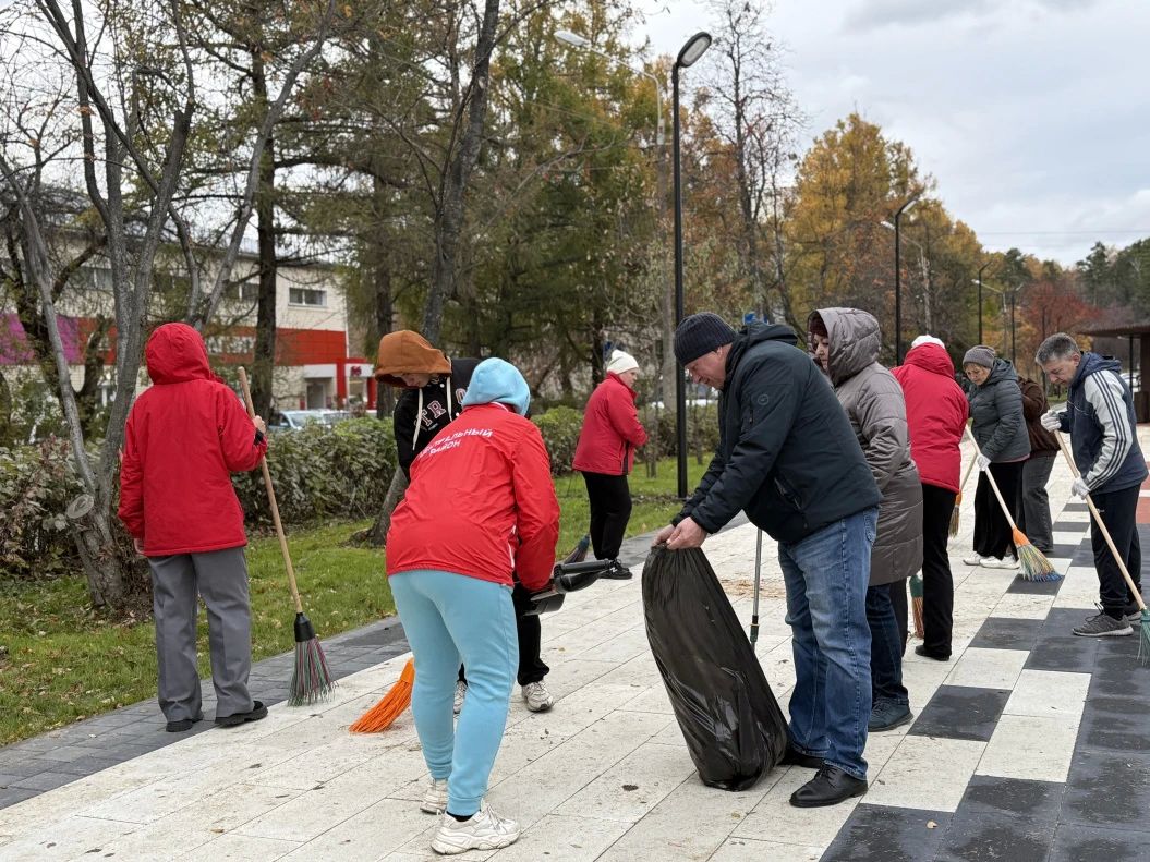 В поселке Южном в Барнауле подходит к завершению первый этап обновления аллеи имени А. И. Чепурко