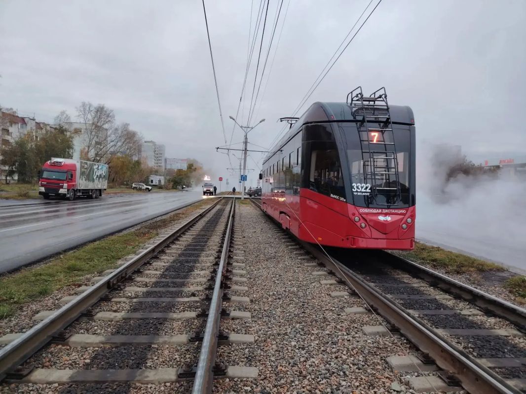 В Барнауле устраняют аварию на теплосети В Барнауле устраняют аварию на теплосети