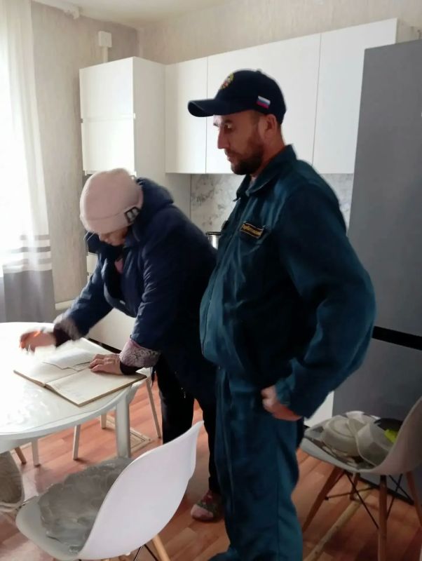 Пожарные напоминают о безопасности в доме с печным отоплением Пожарные напоминают о безопасности в доме с печным отоплением