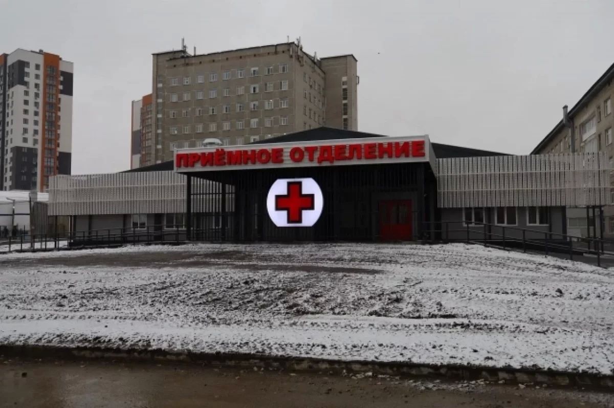 В Барнауле завершили строительство приёмного отделения БСМП №2