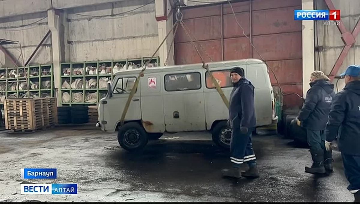 Жители Алтайского края продолжают активно помогать бойцам СВО