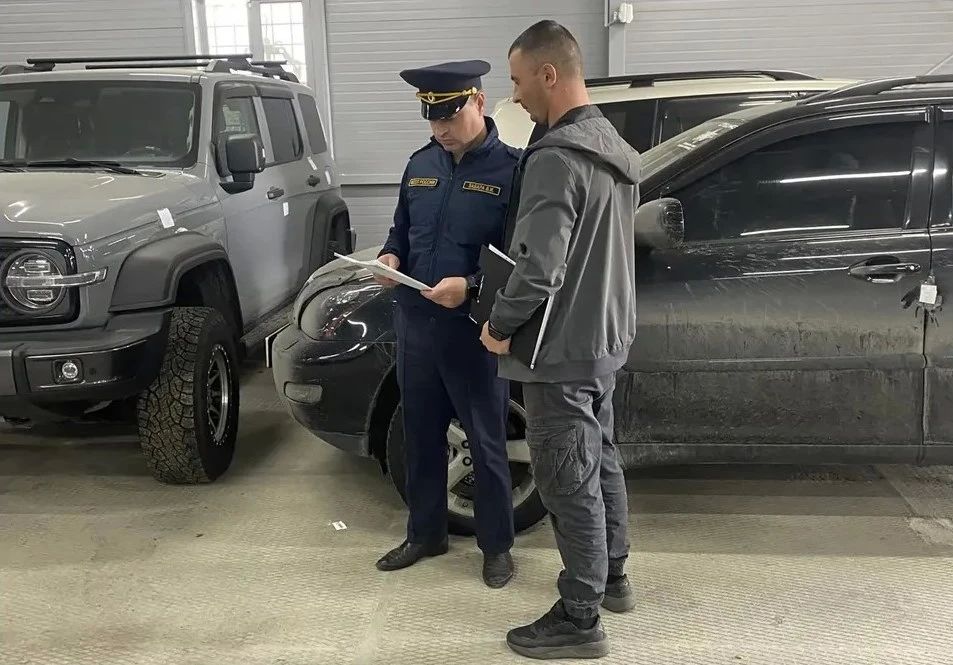 У пьяного водителя из Первомайского района забрали Lexus и передали его в зону СВО