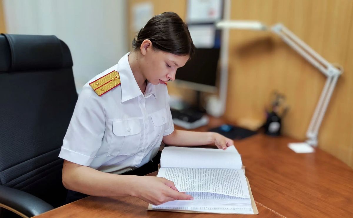 В Новоалтайске перед судом предстанет врач-терапевт частного медицинского центра, обвиняемый в коммерческом подкупе