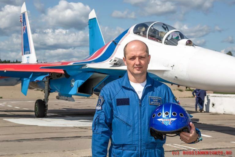 Пилоты "Русских витязей" Олег Ерофеев и Владимир Кочетов разбились во время полёта
