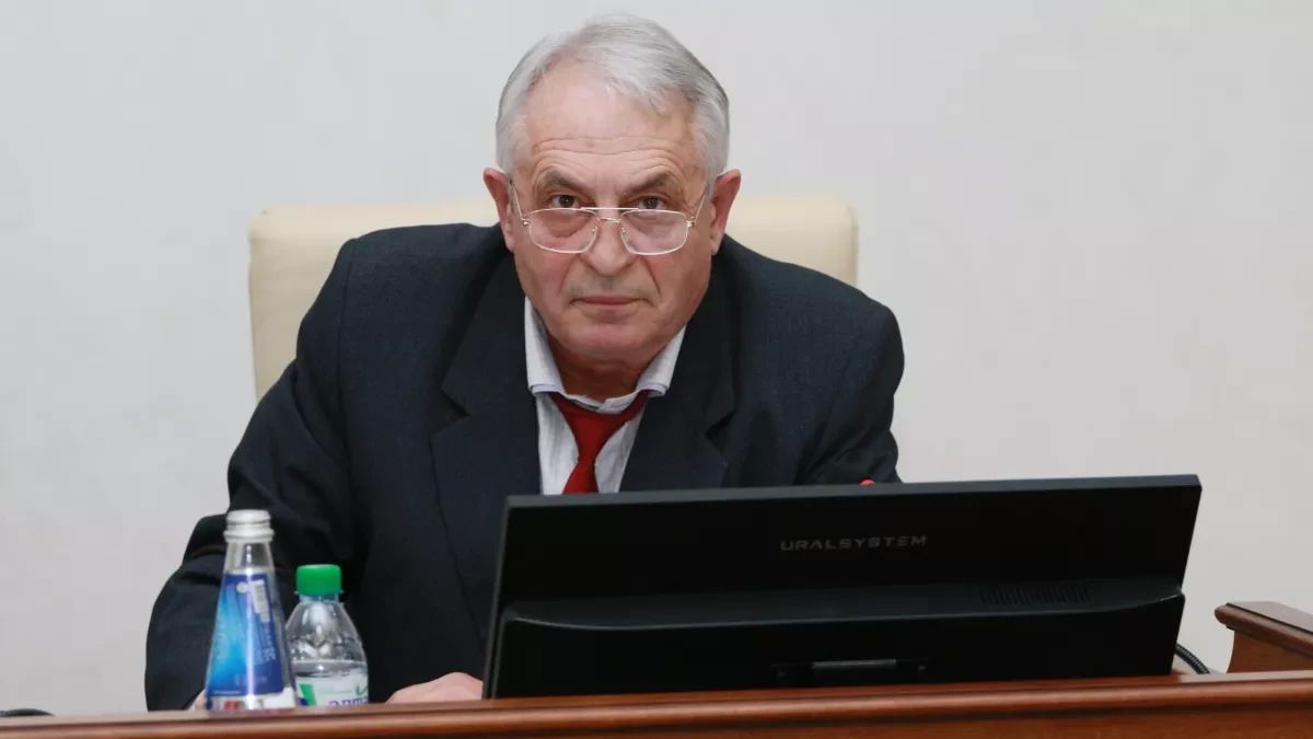 Бывший вице-спикер АКЗС Юрий Кропотин не признал вину в мошенничестве