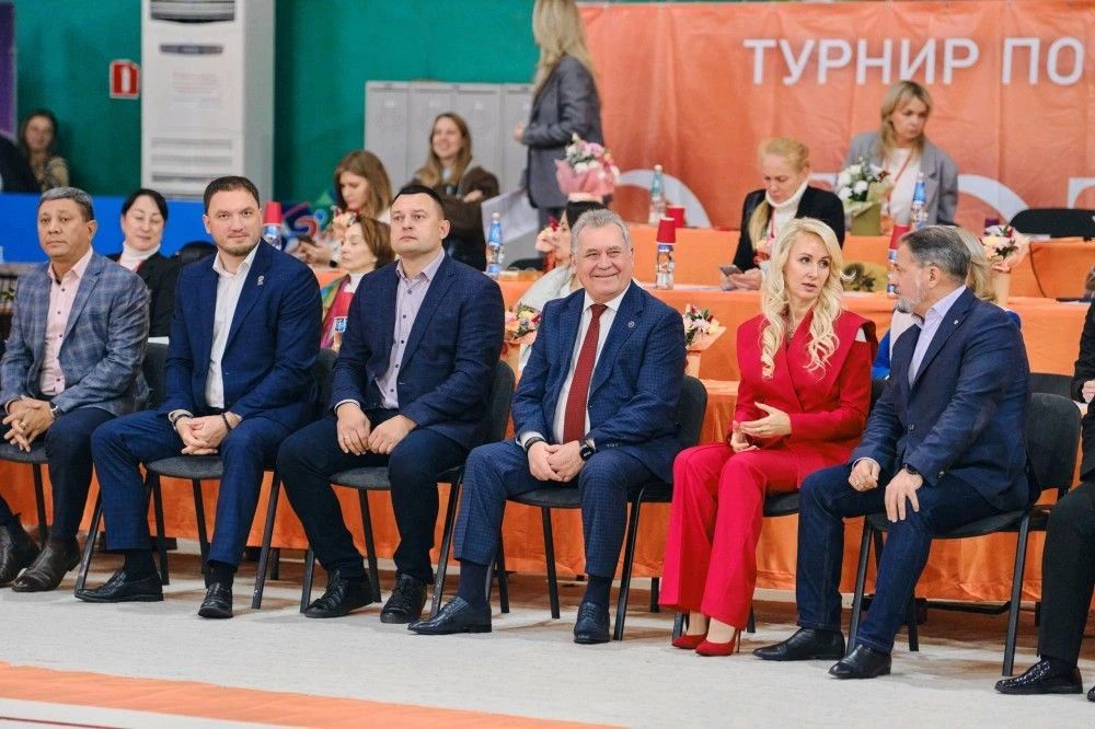 В Барнауле завершился всероссийский турнир по художественной гимнастике «Золотой Алтай»