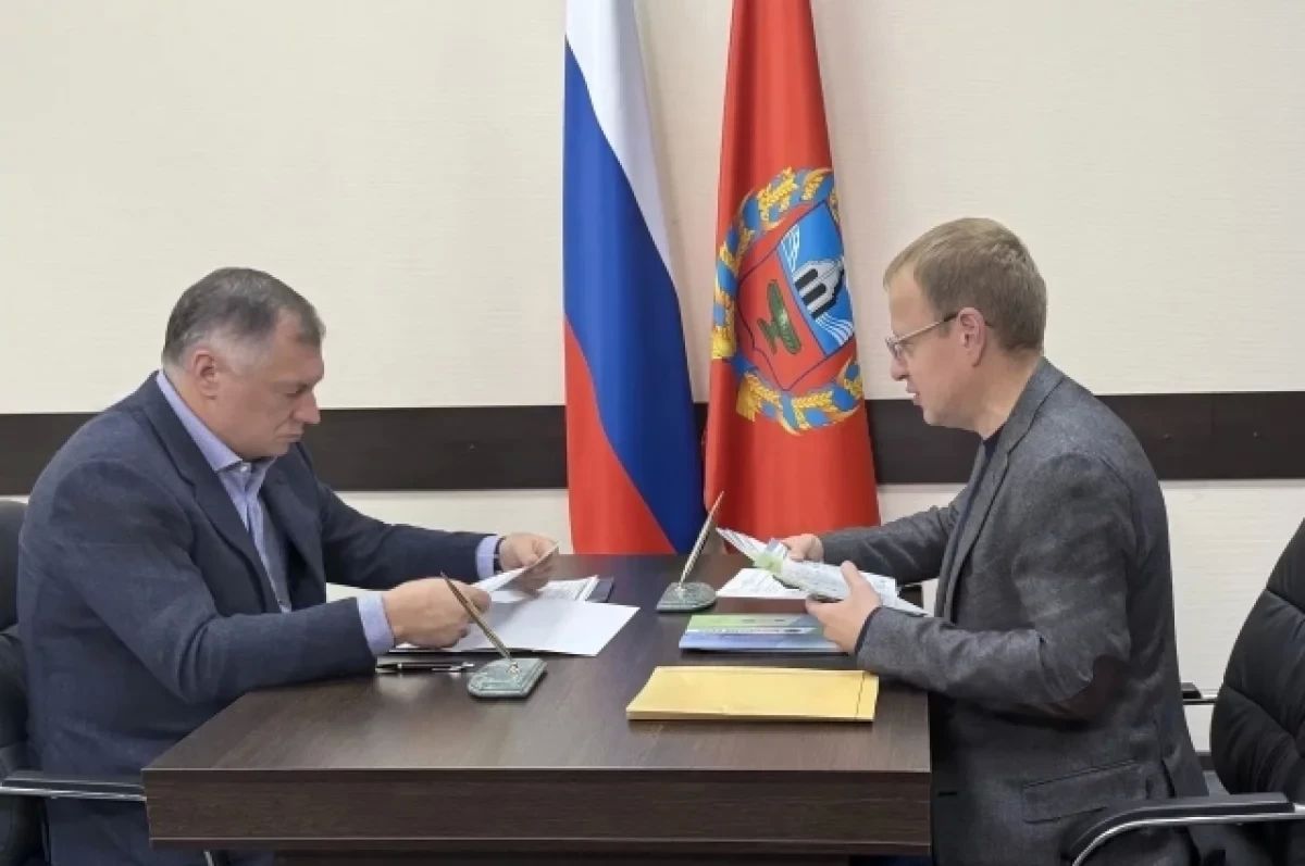 Томенко и Хуснуллин обсудили дороги и жилье в Алтайском крае