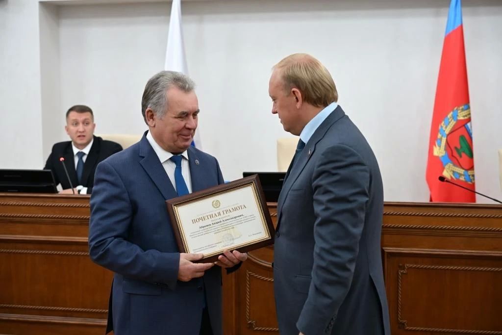 Депутаты АКЗС удостоены федеральных и краевых наград Депутаты АКЗС удостоены федеральных и краевых наград