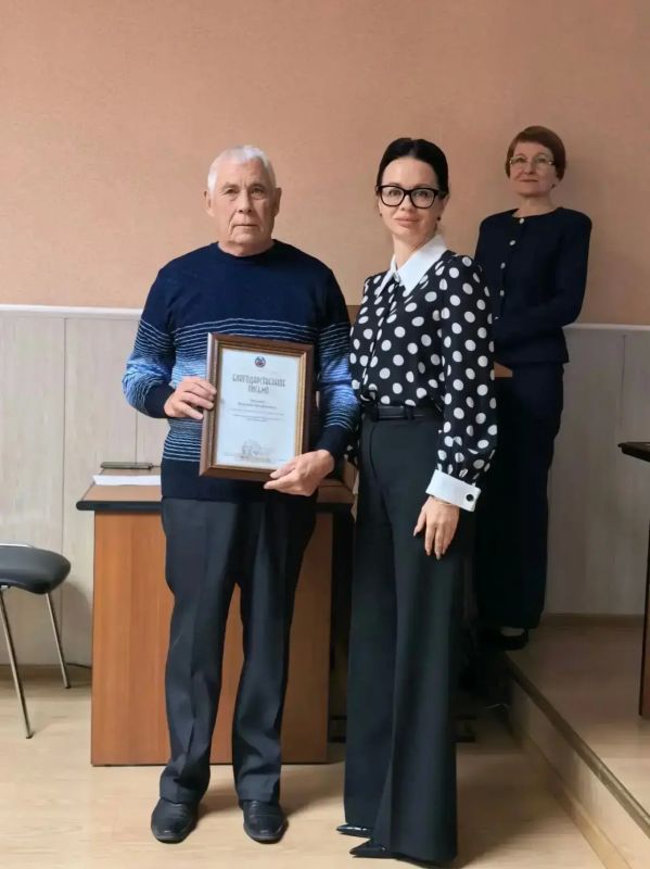 Ксения Белоусова приняла участие в заседании совета депутатов Топчихинского района Ксения Белоусова приняла участие в заседании совета депутатов Топчихинского района