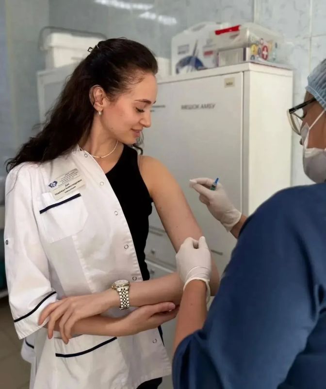 Пришло время сделать прививку от гриппа — себе и тем, кто вам дорог Пришло время сделать прививку от гриппа — себе и тем, кто вам дорог