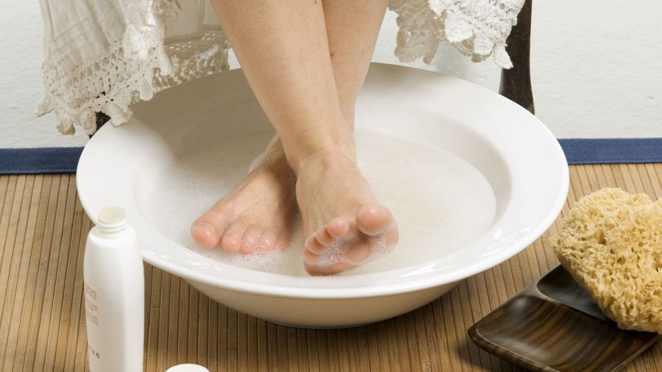 Старый ржавый таз вам еще пригодится: вот что с ним делают ушлые дачницы