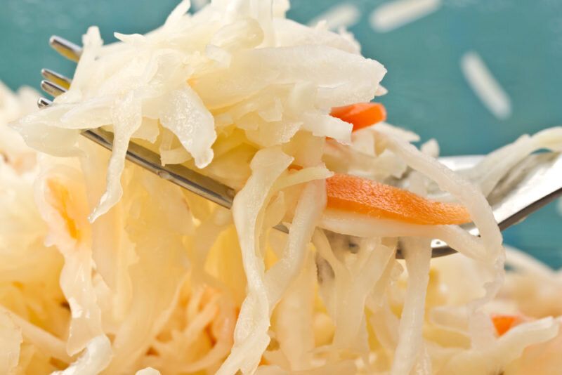 Как правильно выбрать посуду для закваски капусты: полезные советы