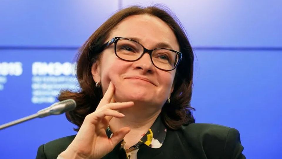 Центробанк развенчал мифы о блокировках карт и защитил ваши финансы