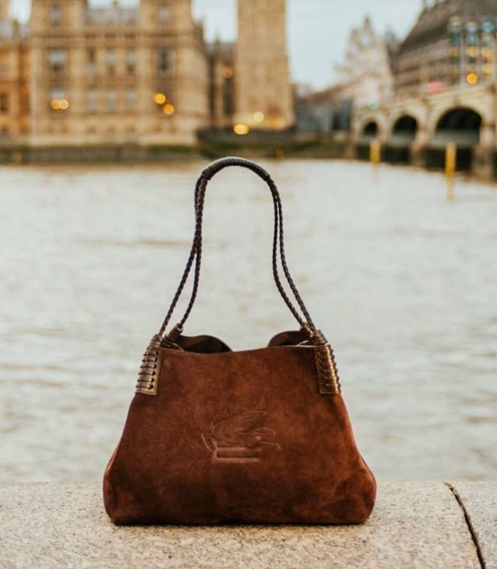 ����� Libra ETRO: ������� ��������� ����-��������